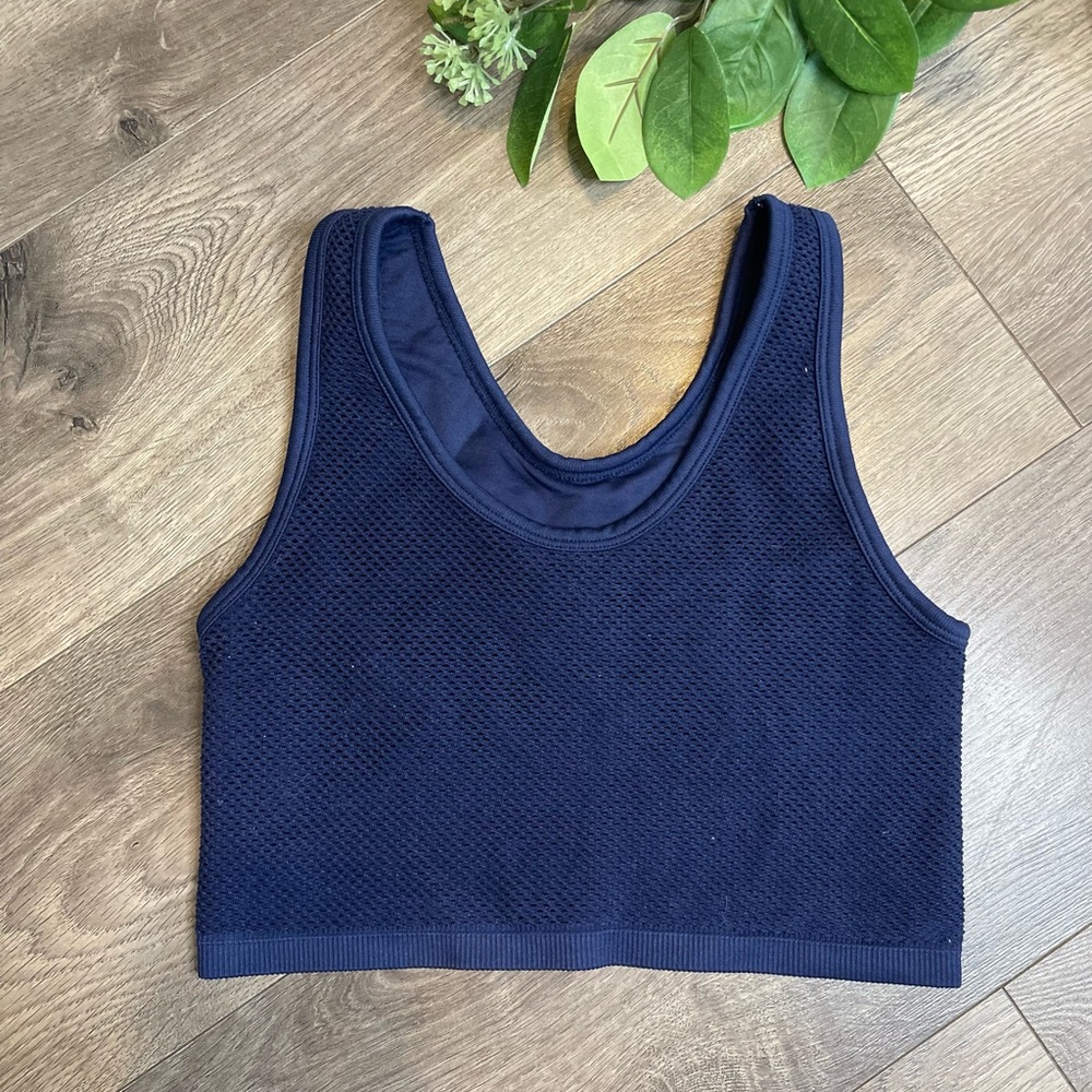 Aerie active fish net cropped top small